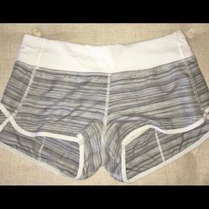 Lululemon shorts size 6